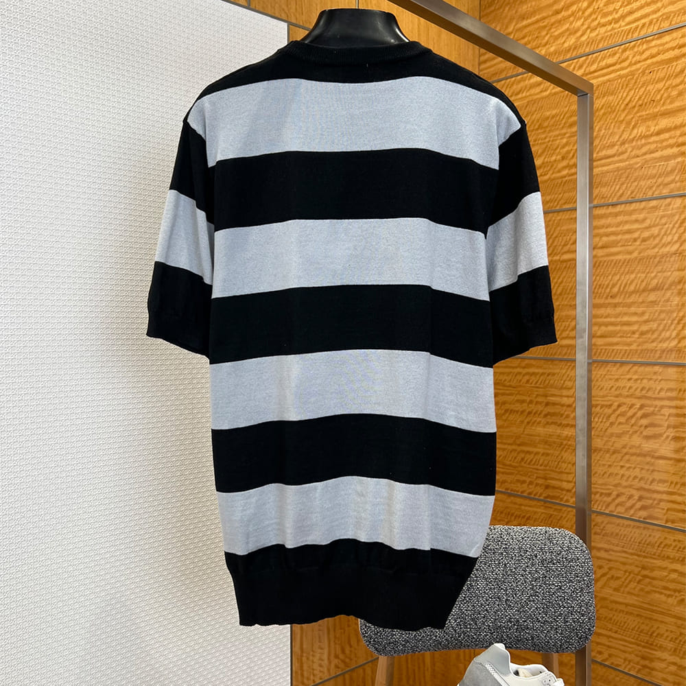 D10r UNISEX SHIRT(size:S|M|L|XL)