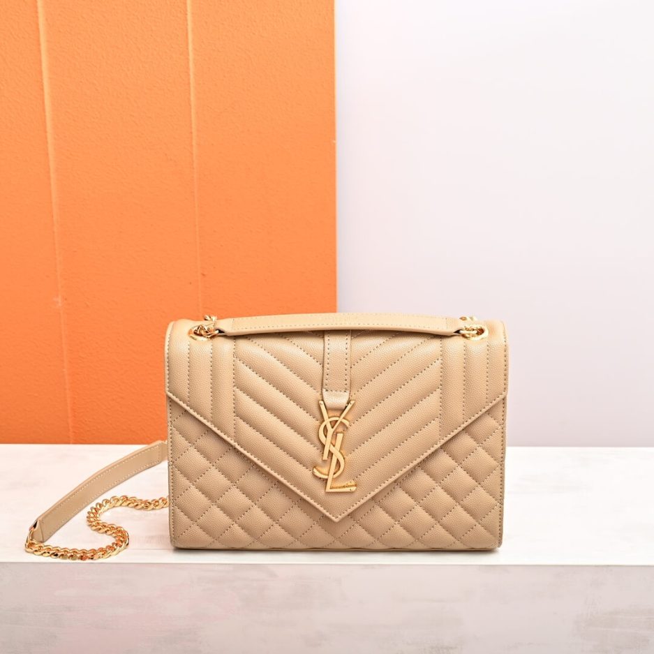 Y51 ENVELOPE MEDIUM IN QUILTED GRAIN DE POUDRE EMBOSSED LEATHER