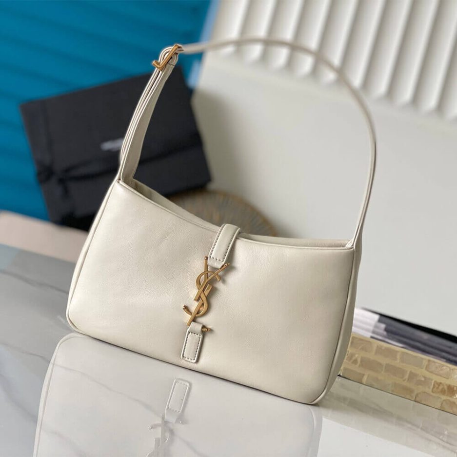 Y51 LE 5 À 7 ARMPIT BAG