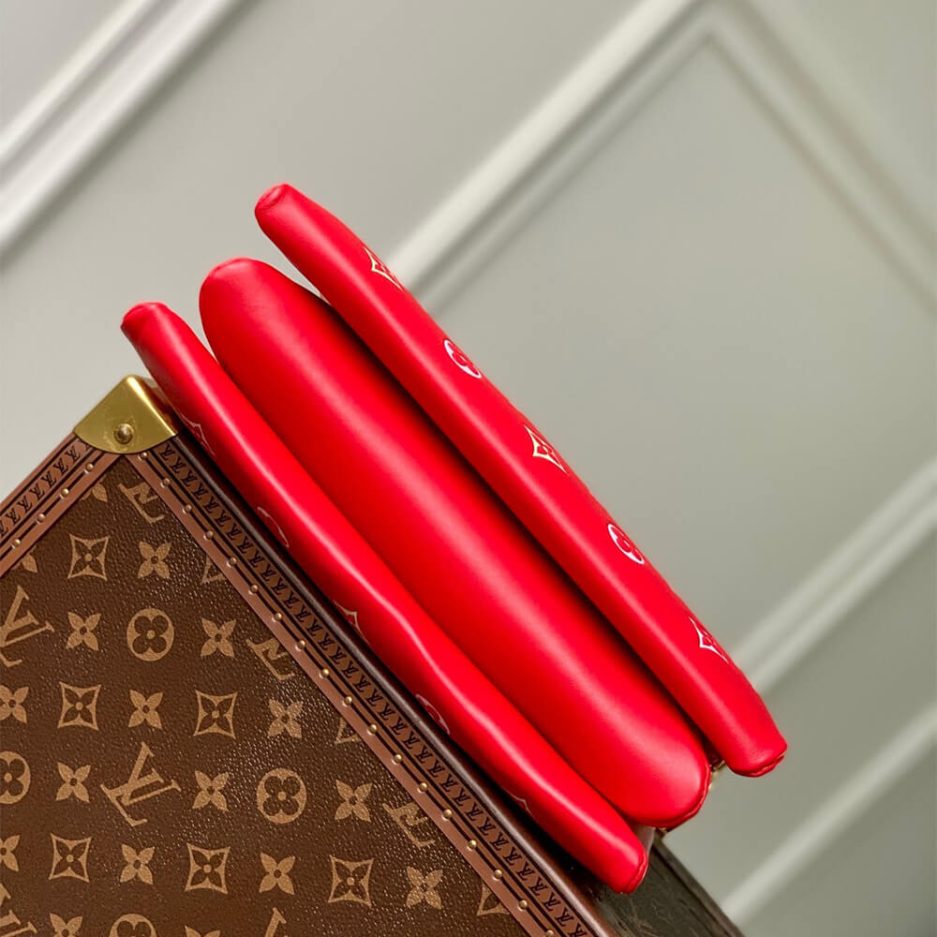 LV Coussin PM