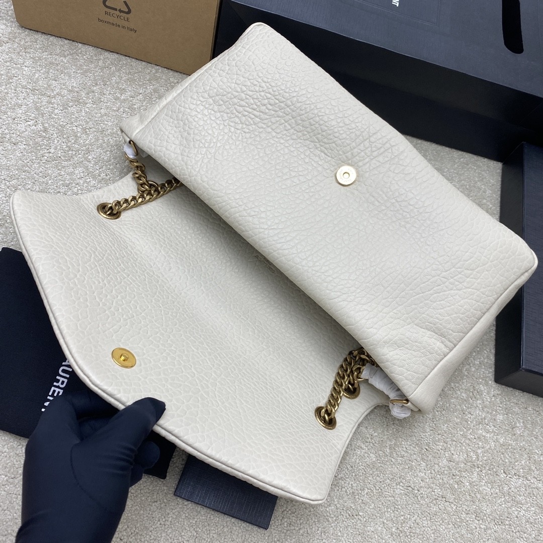 Y51 Calypso large in grained lambskin (HIGH-END GRADE)