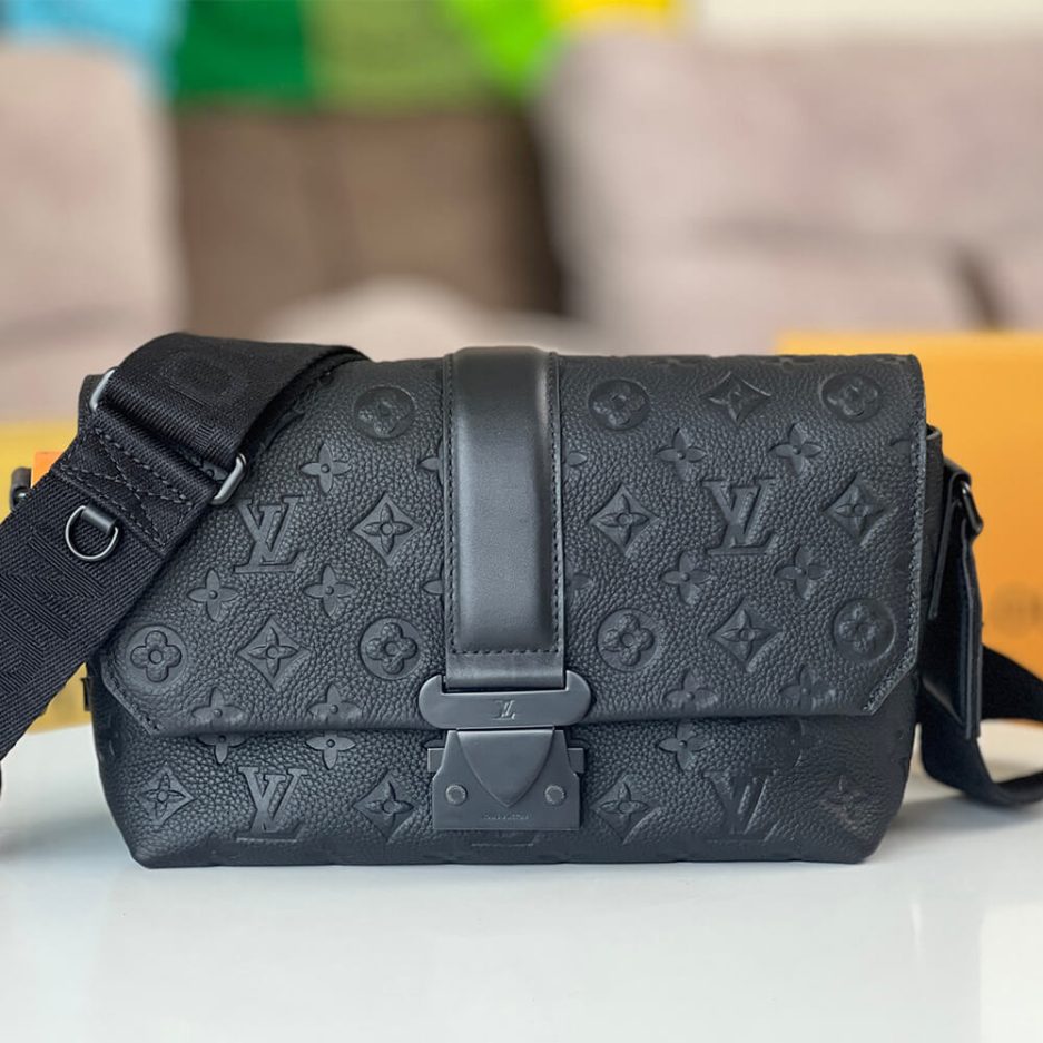 LV S-Cape Messenger